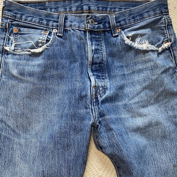 Levi’s 501 Vintage jeans Button fly Denim 501 red logo tag Size 33 x 34 Grunge - Picture 2 of 13